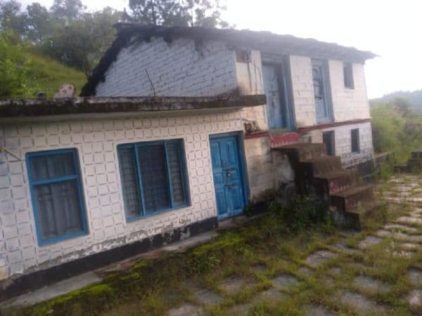Traditional Kumaoni Stone House + 6 Nali Scenic Land Near Almora Region